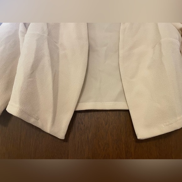 SHEIN NEW! Sz-XS/2 Cream Crop Stretch Jacket Blazer - Picture 5 of 6